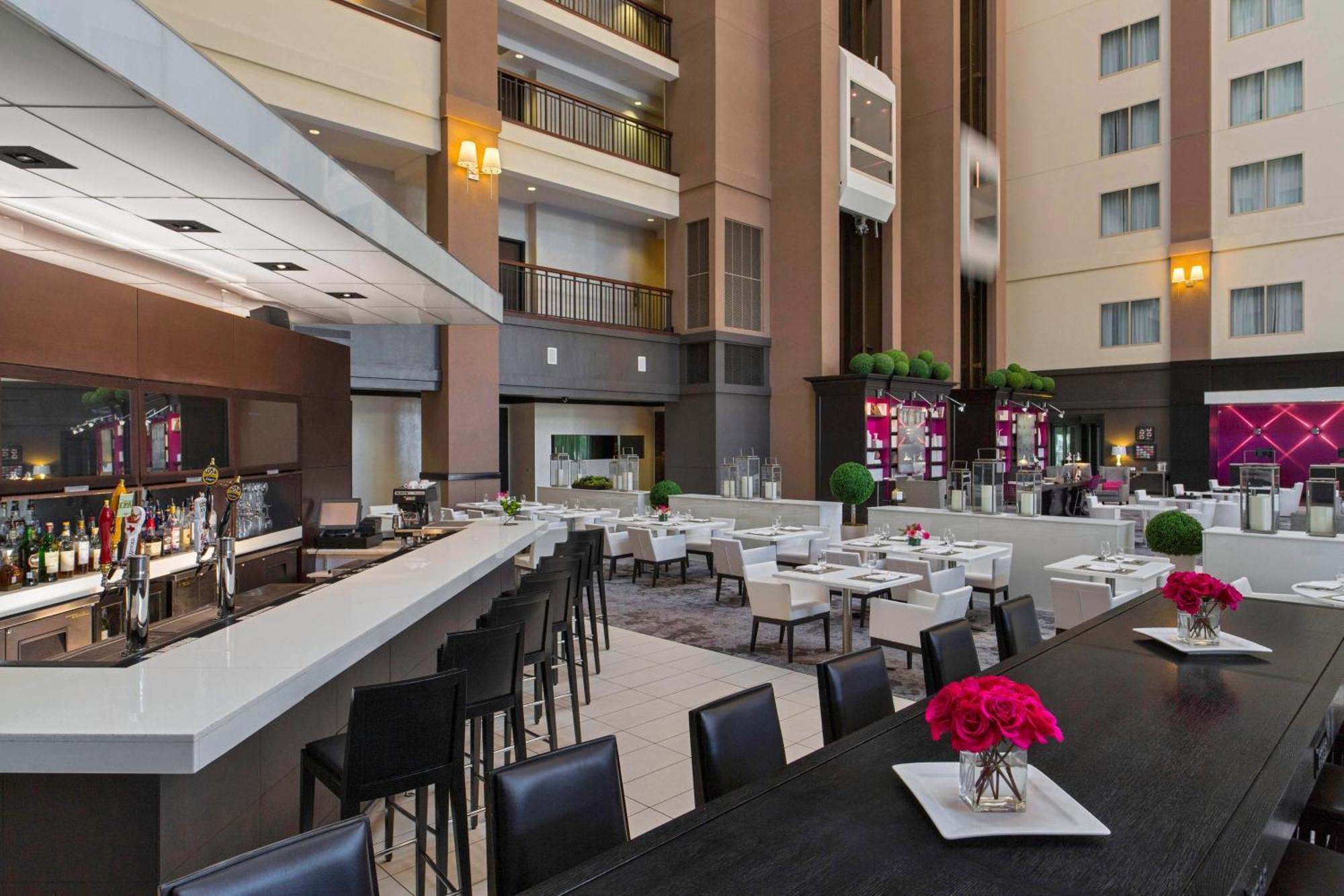 Le Meridien Dallas By The Galleria Exteriör bild